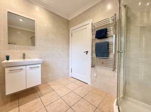 Photo 23- click for photo gallery